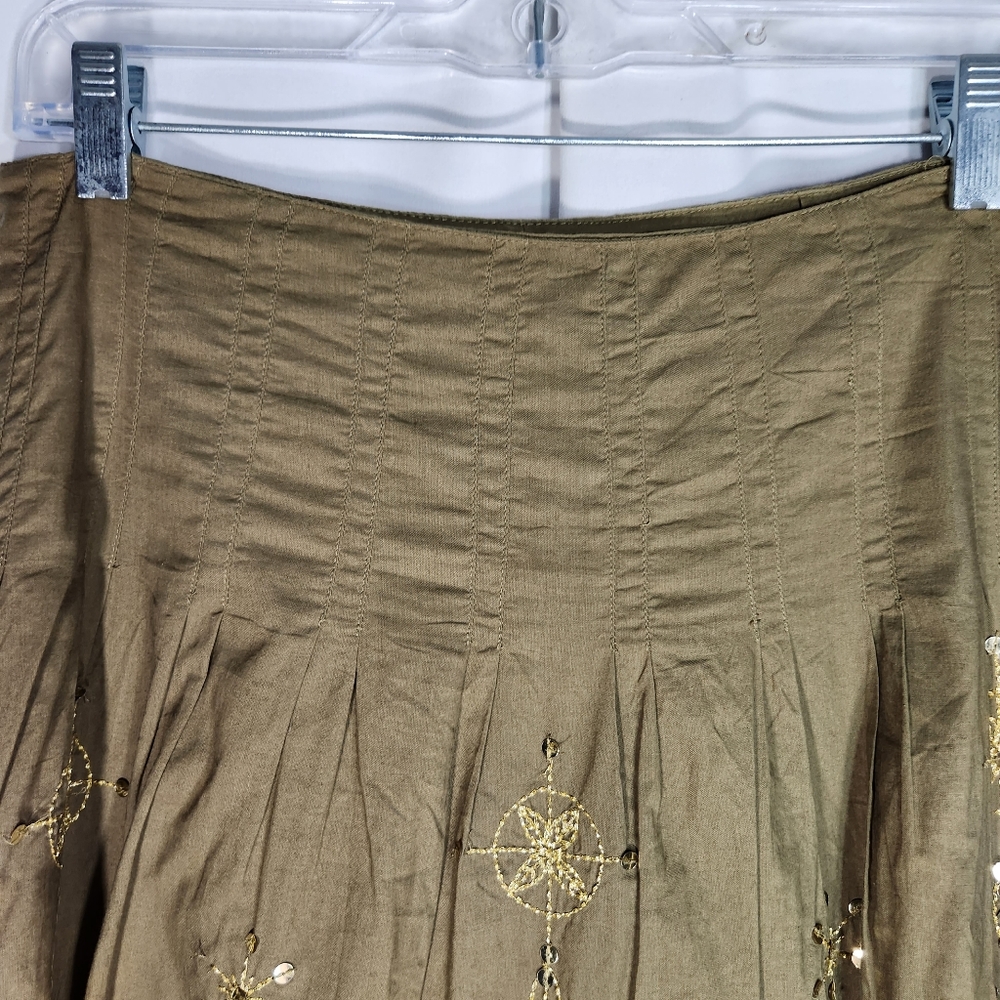 JH Collectibles Olive w/ Gold Metallic & Sequin Accents BOHO Skirt Size 6 - Picture 2 of 9
